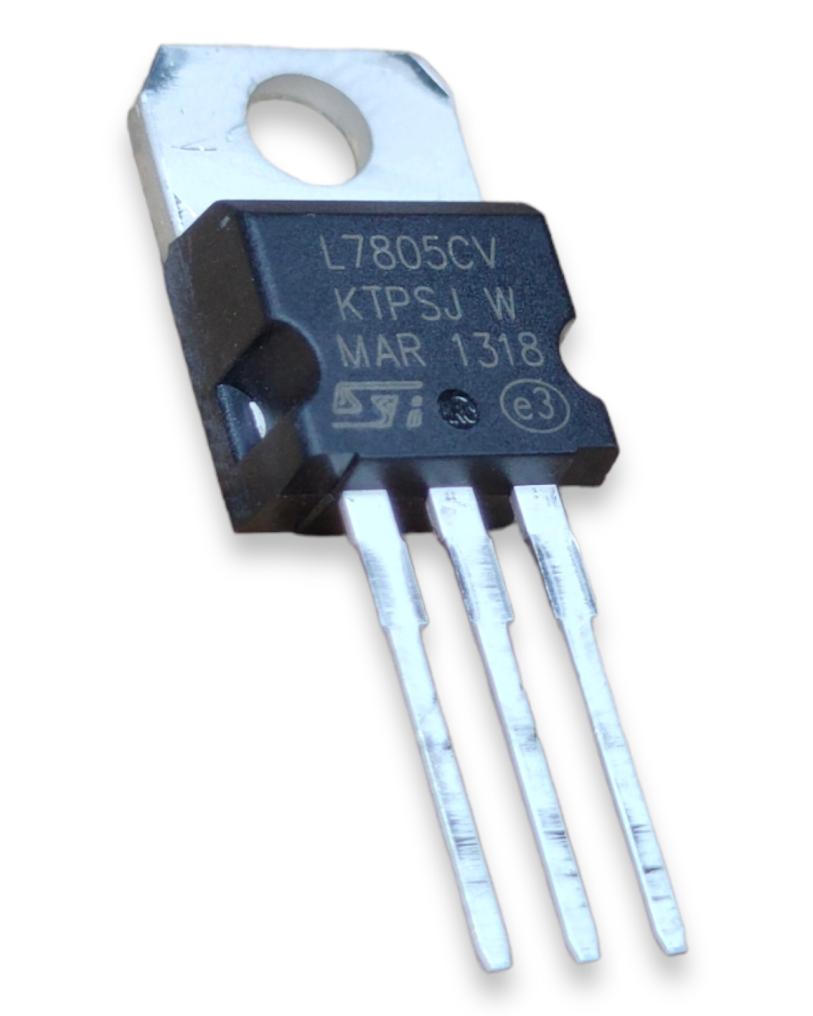 L7805CV-DG ST TO-220 VOLTAGE REGULATOR 5V 1.5A 7805